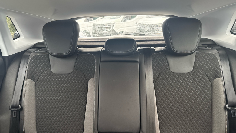 Vauxhall Grandland X 1.2 Turbo Sport Nav 5dr Auto [8 Speed] Petrol Hatchback